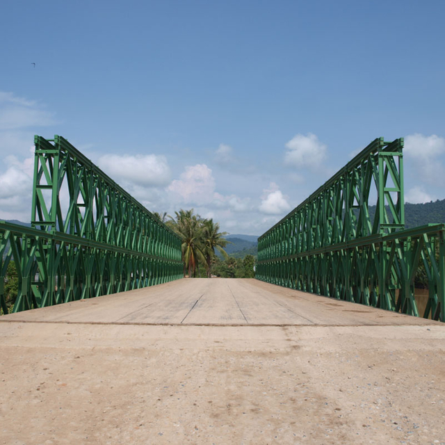 Ponte Bailey (CB-200, pistas duplas, camadas duplas, largura livre: 7,35 m) no Camboja