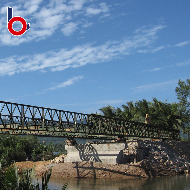 Ponte provisória de aço com design modular