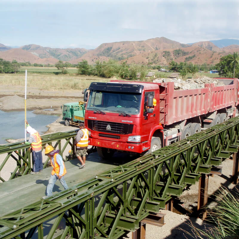 Ponte de aço de Filipinas em Mendoro