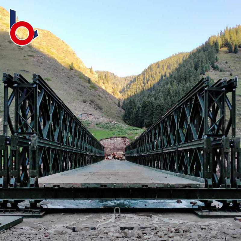 Uma ponte de aço de Bailey aço pré-fabricada de 48m em Xinjiang China